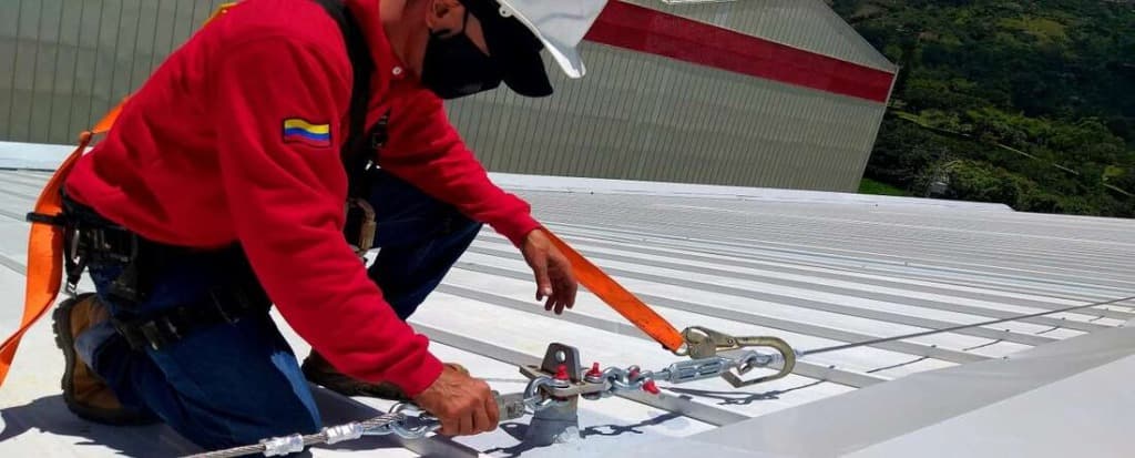 TRABAJOS EN CUBIERTAS